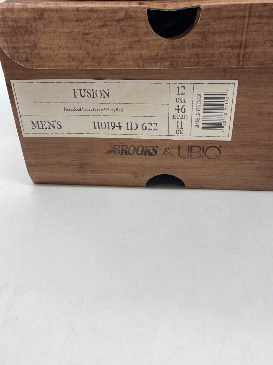 Ubiq x Brooks Fusion 'Reserve' 12 (Moderately Worn Pre-Owned) - Image 9