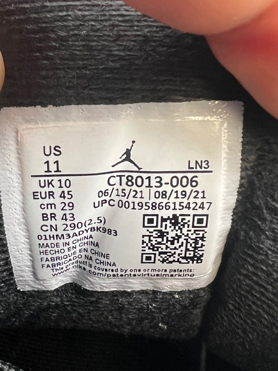 Jordan 12 Retro Playoffs (2022) (Size 11) Moderately Worn - Image 8
