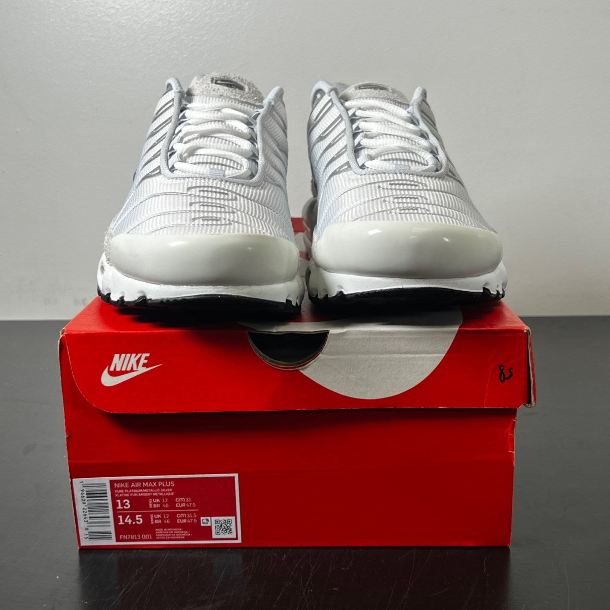 Nike Air Max Plus Sail Pure Platinum Silver 13 (Lightly Worn Pre-Owned)NikePure Platinum/Sail/Wolf Grey/Metallic Silver - Image 2