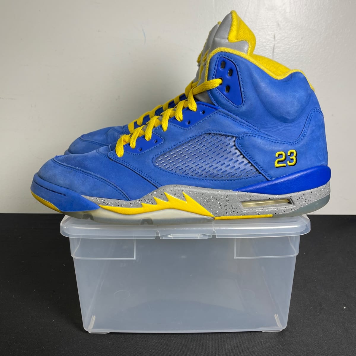 Jordan 5 Retro JSP Laney Varsity Royal (Size 12) - aux
