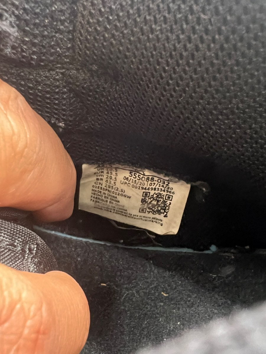 Jordan 1 Retro High Black Metallic Gold (2020) 11.5 (Moderately Worn Pre-Owned) - Image 8
