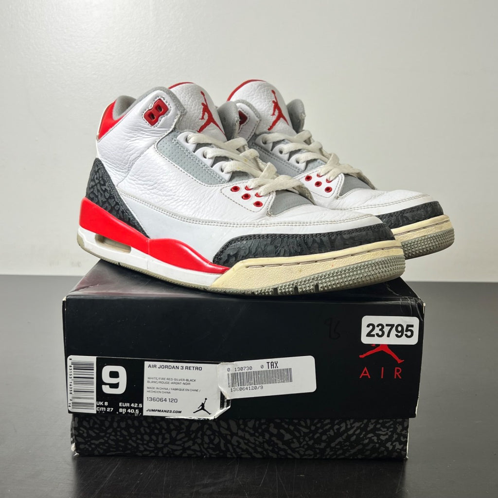 Jordan 3 Retro Fire Red (2013) 9 (Heavily Worn Pre-Owned)JordanWhite/Fire Red-Neutral Grey-Black - Image 1