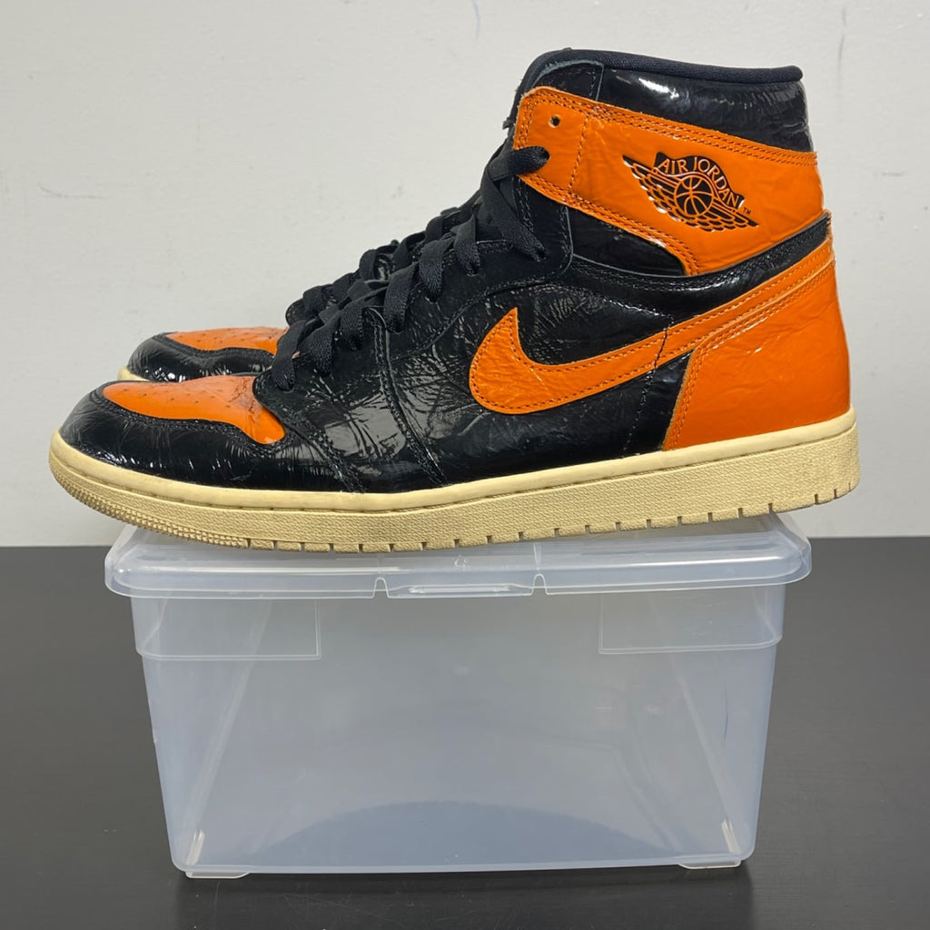 Jordan 1 Retro High Shattered Backboard 3.0 11.5 (Moderately Worn Pre-Owned)JordanBlack/Pale Vanilla-Starfish - Image 3