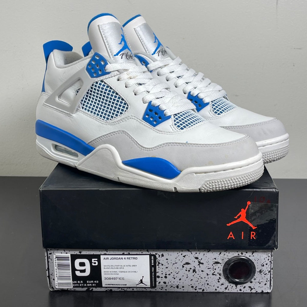 Jordan 4 Retro Military Blue (2012) 9.5 (Moderately Worn Pre-Owned)JordanWhite/Military Blue-Neutral Grey - Image 1