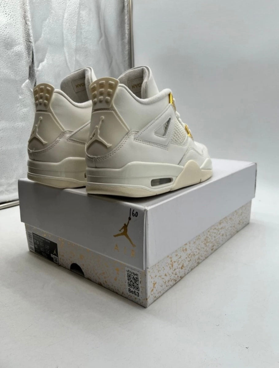 Jordan 4 Retro Metallic Gold (Women's) 11.5W (Lightly Worn Pre-Owned)JordanSail/Metallic Gold/Black - Image 3