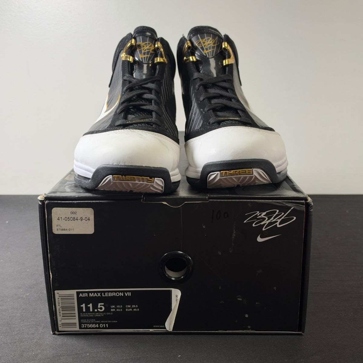 Nike LeBron 7 Black/White-Metallic Gold (Size 11.5) - Image 2