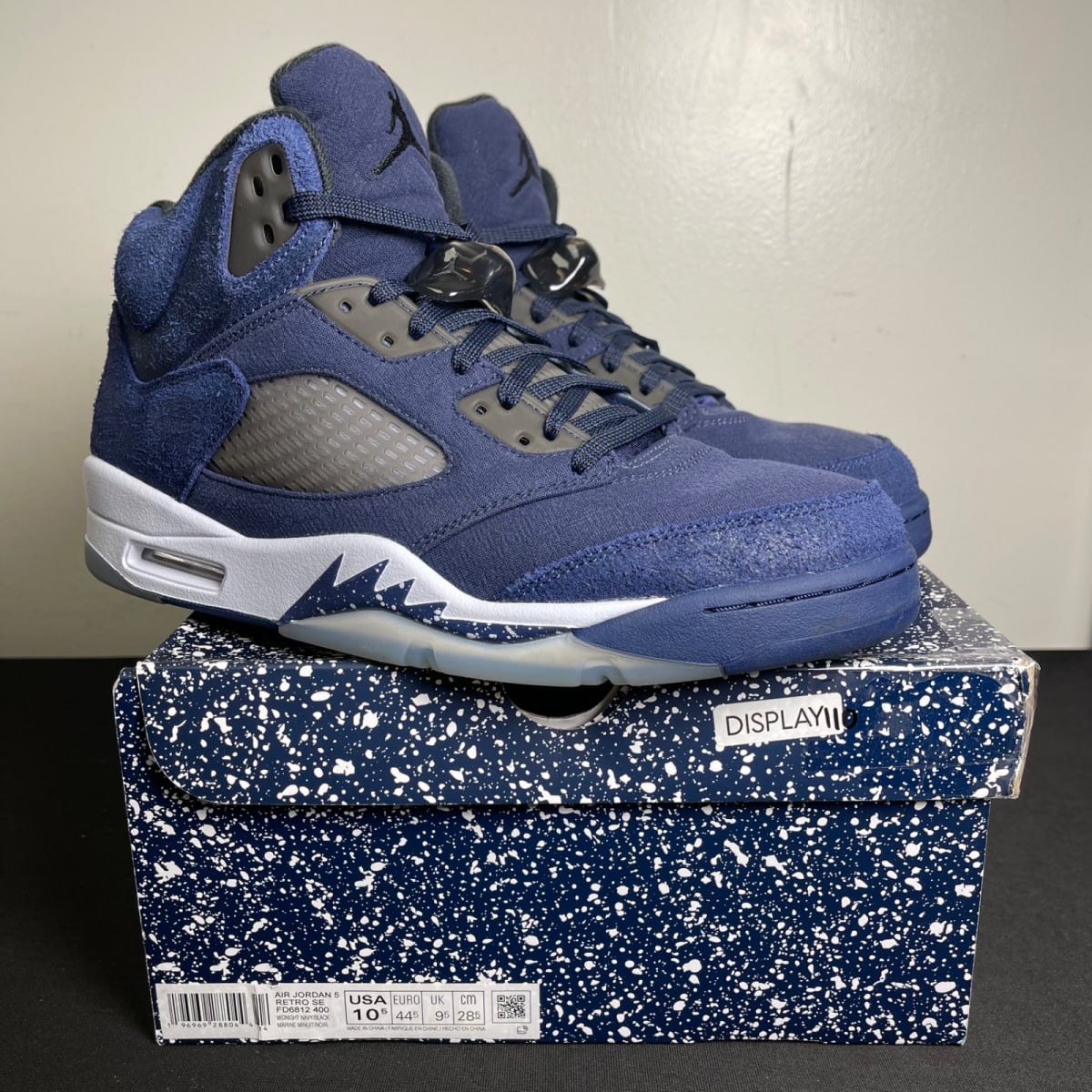 Jordan 5 Retro Midnight Navy (Size 10.5) - aux