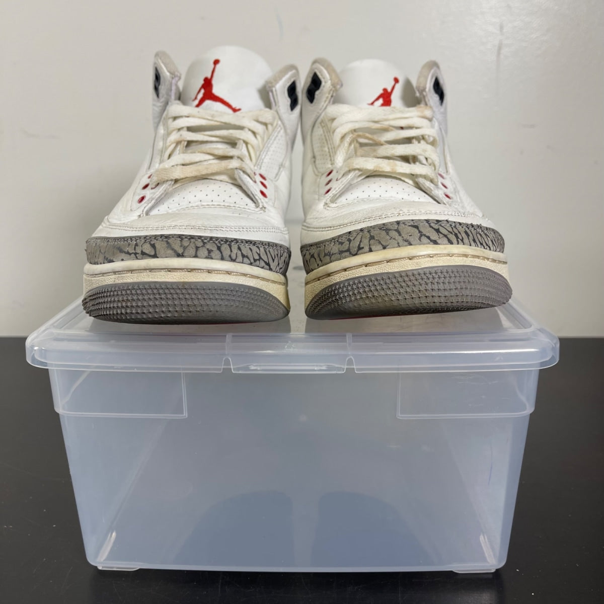 Jordan 3 Retro White Cement Reimagined 9 (Moderately Worn Pre-Owned)JordanSummit White/Fire Red/Black/Cement Grey - Image 2