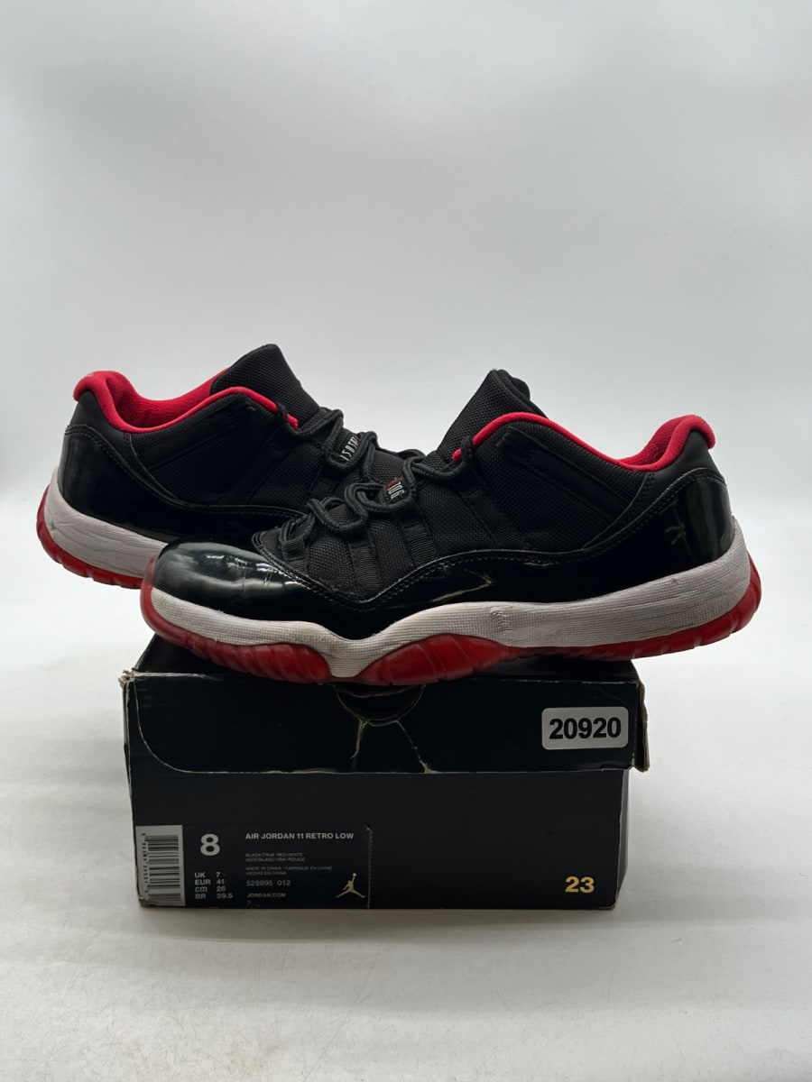 Jordan 11 Retro Low Bred (2015) 8 (Heavily Worn Pre-Owned) - Image 1