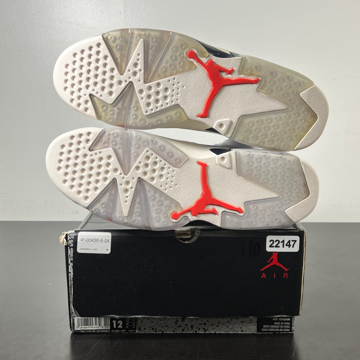 Jordan 6 Retro Tinker 12 (Lightly Worn Pre-Owned)JordanWhite/Infrared 23-Neutral Grey-Obsidian - Image 6