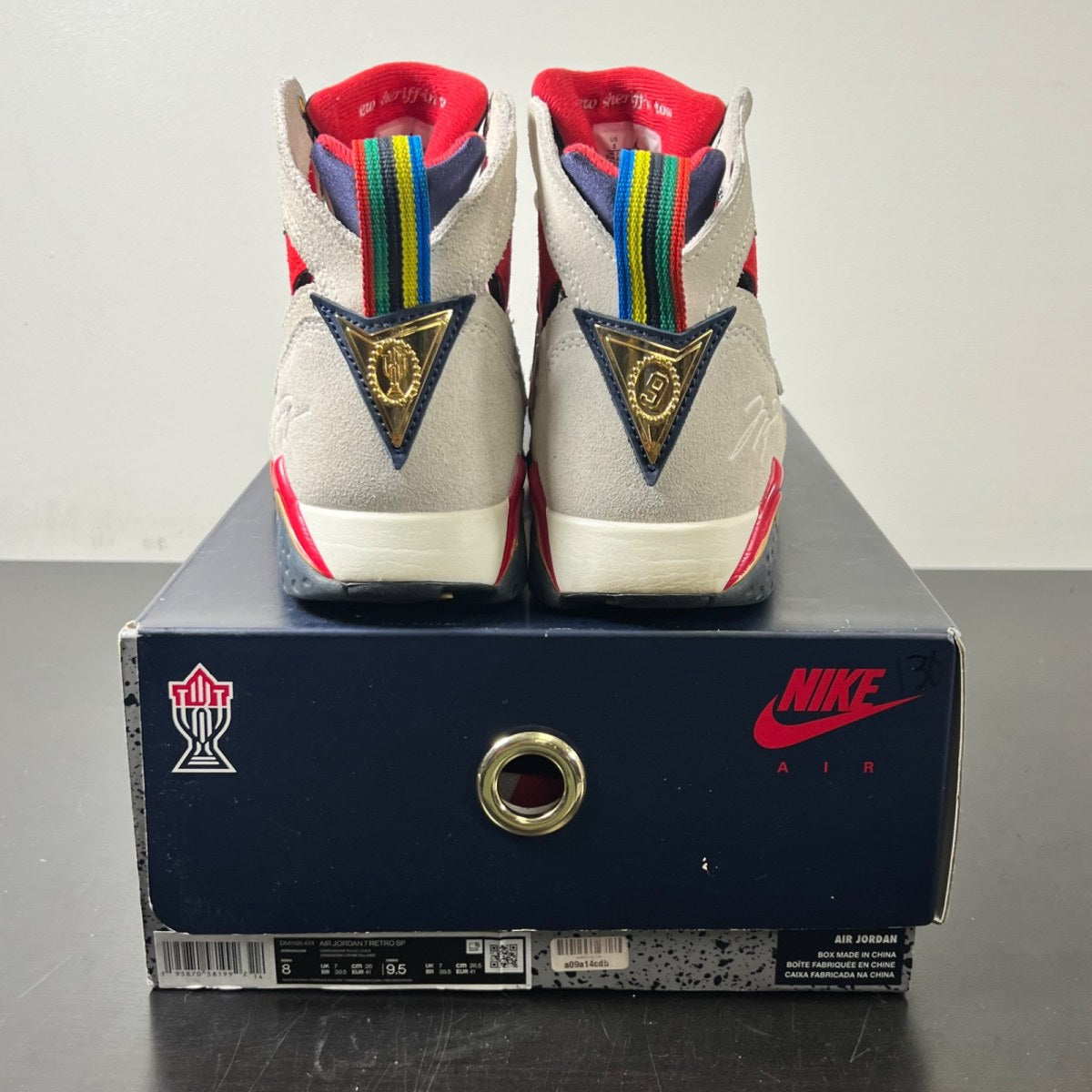 Jordan 7 Retro Trophy Room New Sheriff in Town 8 (Lightly Worn Pre-Owned)JordanObsidian/Dark Obsidian-True Red-Metallic Gold - Image 4