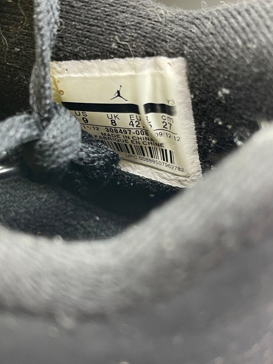 Jordan 4 Retro Thunder (2012) 9 (Moderately Worn Pre-Owned) - Image 8