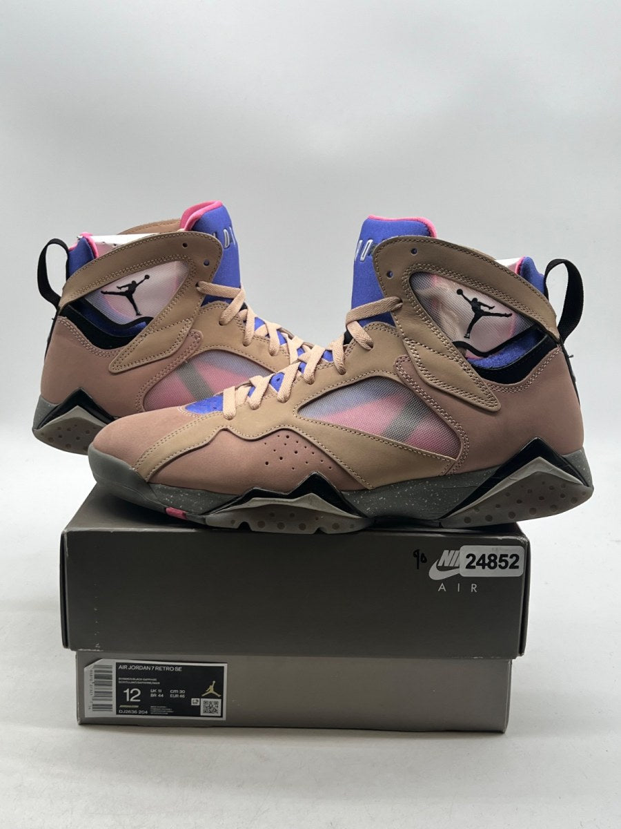 Jordan 7 Retro SE Sapphire 12 (Lightly Worn Pre-Owned)JordanShimmer/Black/Sapphire - Image 1