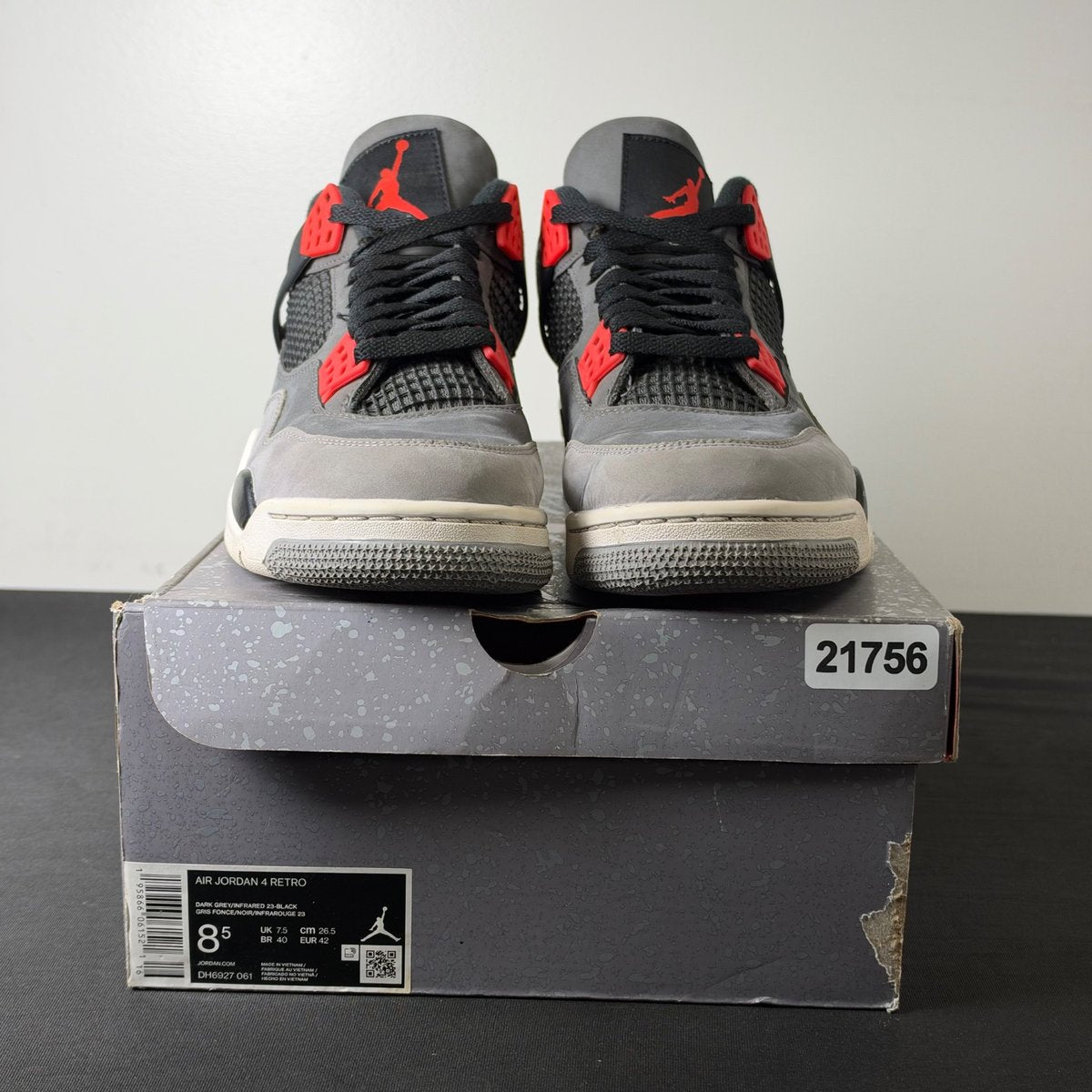 Jordan 4 Retro Infrared (Size 8.5) - Image 2