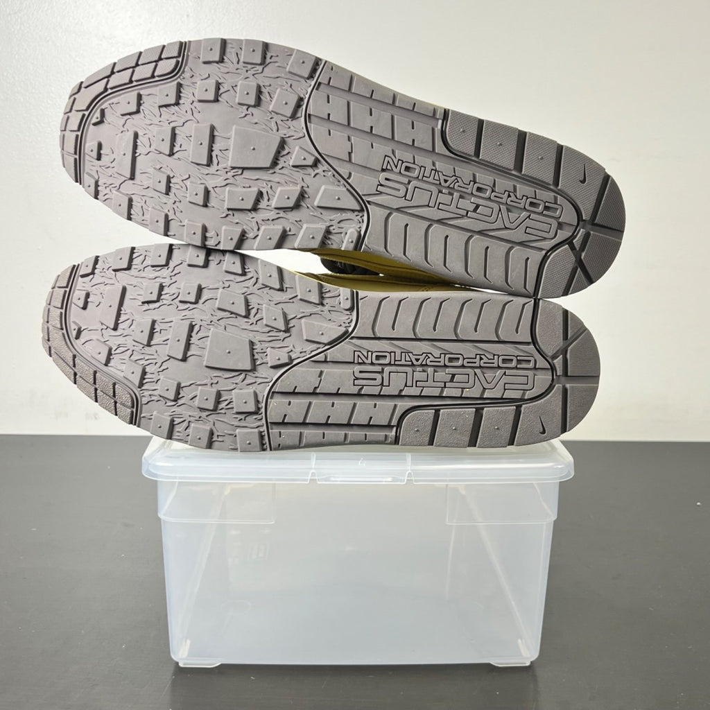 Nike Air Max 1 Travis Scott Cactus Jack Saturn Gold 15 (New Pre-Owned)NikeSaturn Gold/Tea Tree Mist/Tent - Image 5