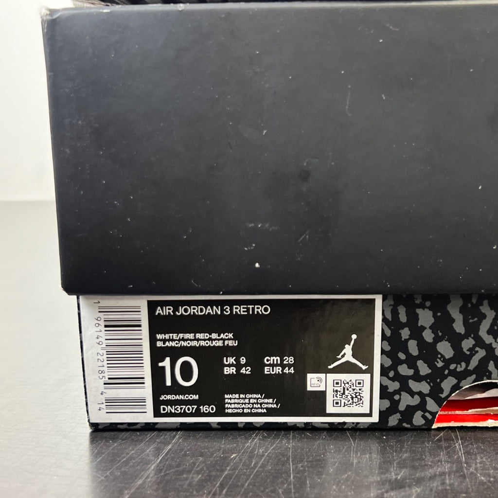 Jordan 3 Retro Fire Red (2022) 10 (Heavily Worn Pre-Owned)JordanWhite/Fire Red/Cement Grey/Black - Image 4