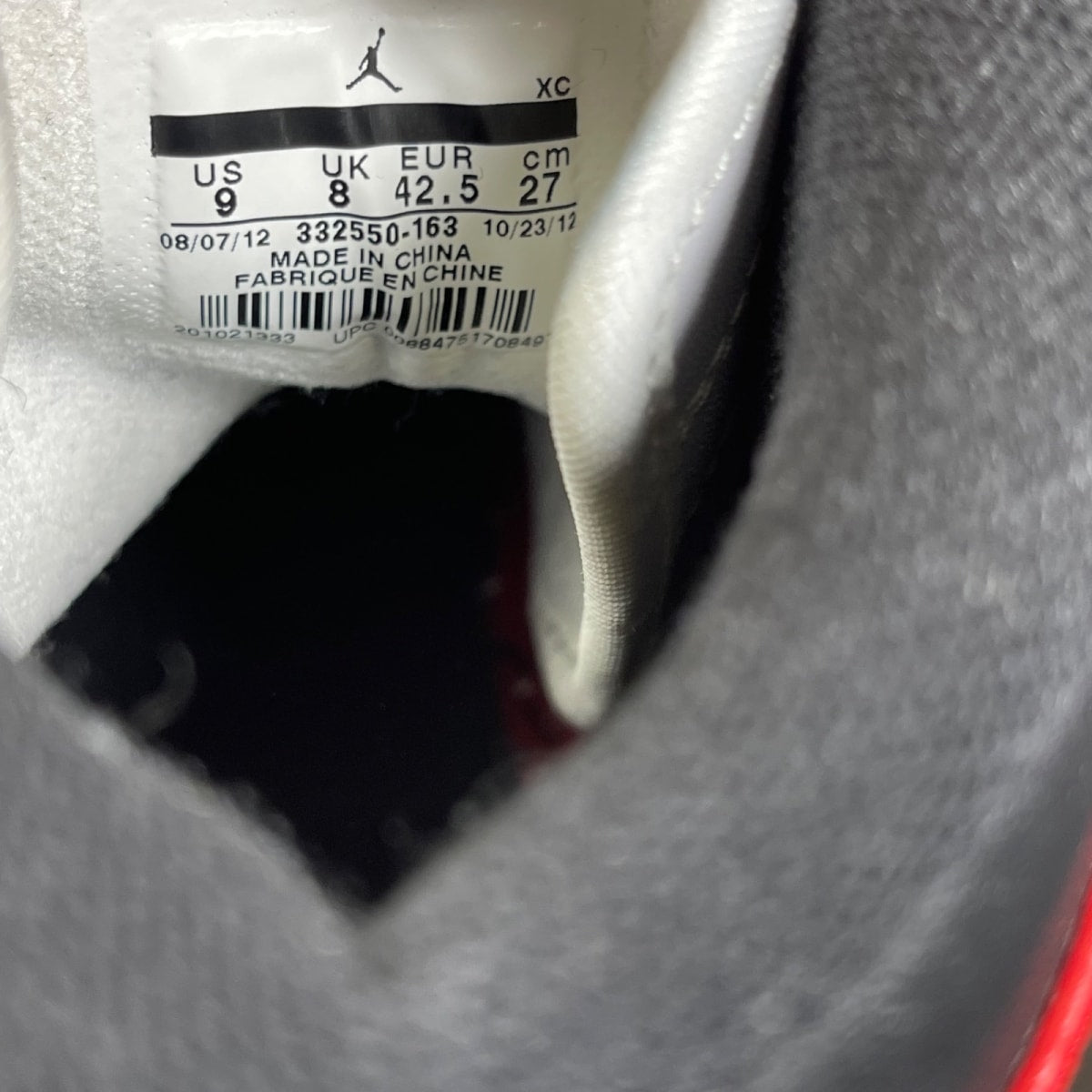 Jordan 1 Retro Chicago (2013) 9 (Moderately Worn Pre-Owned)JordanWhite/Varsity Red-Black - Image 6