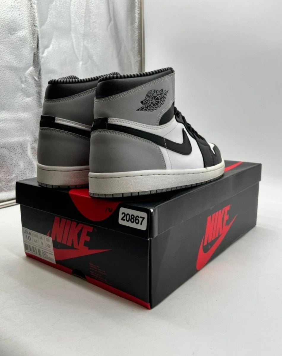 Jordan 1 Retro Barons 10 (Moderately Worn Pre-Owned)JordanWhite/Black-Neutral Grey - Image 3