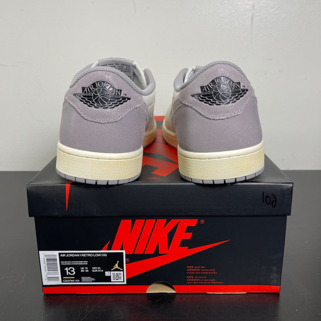 Jordan 1 Retro Low OG Atmosphere Grey 13 (Moderately Worn Pre-Owned)JordanSail/Black/Atmosphere Grey - Image 4