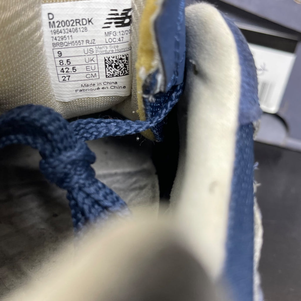 New Balance 2002R Protection Pack Navy Grey 9 (Moderately Worn Pre-Owned)New BalanceNavy/Grey - Image 6