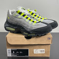 Nike Air Max 95 OG Neon (2008/2010) 9 (Moderately Worn Pre-Owned)NikeCool Grey/Neon Yellow - Image 1