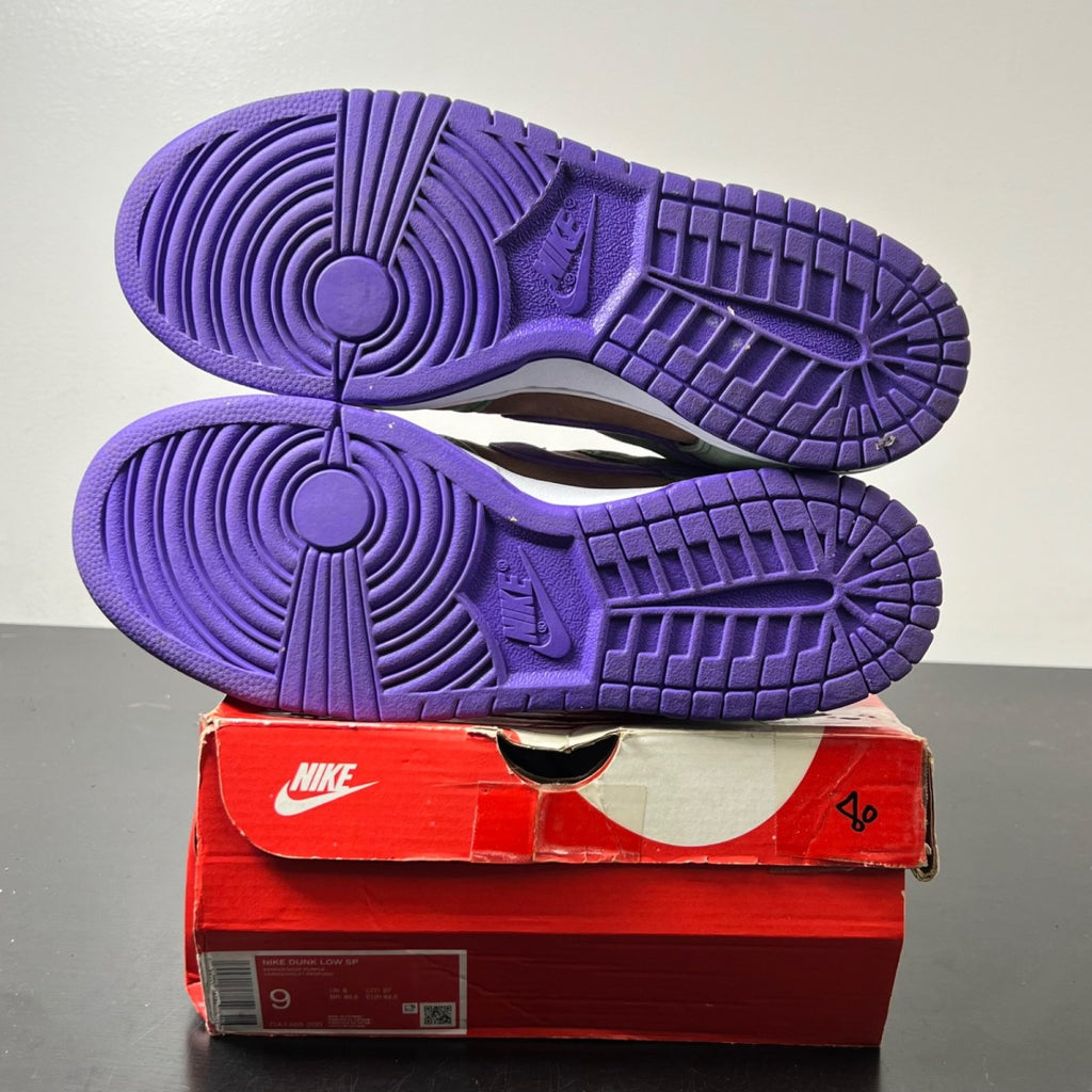 Nike Dunk Low Veneer (2020/2024) 9 (Lightly Worn Pre-Owned)NikeVeneer/Autumn Green-Deep Purple - Image 5