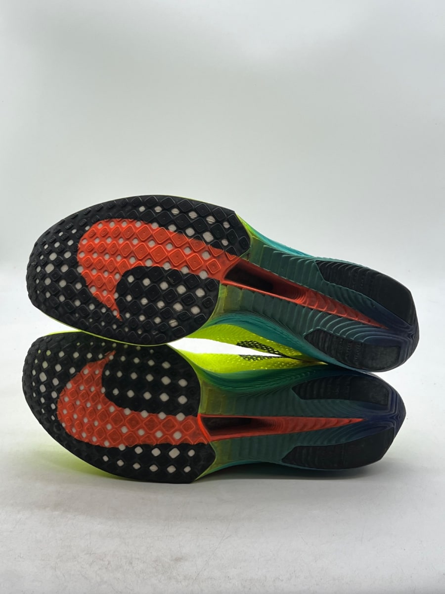 Nike ZoomX Vaporfly 3 Fast Pack 15 (Moderately Worn Pre-Owned)NikeVolt/Scream Green/Barely Volt/Black - Image 7