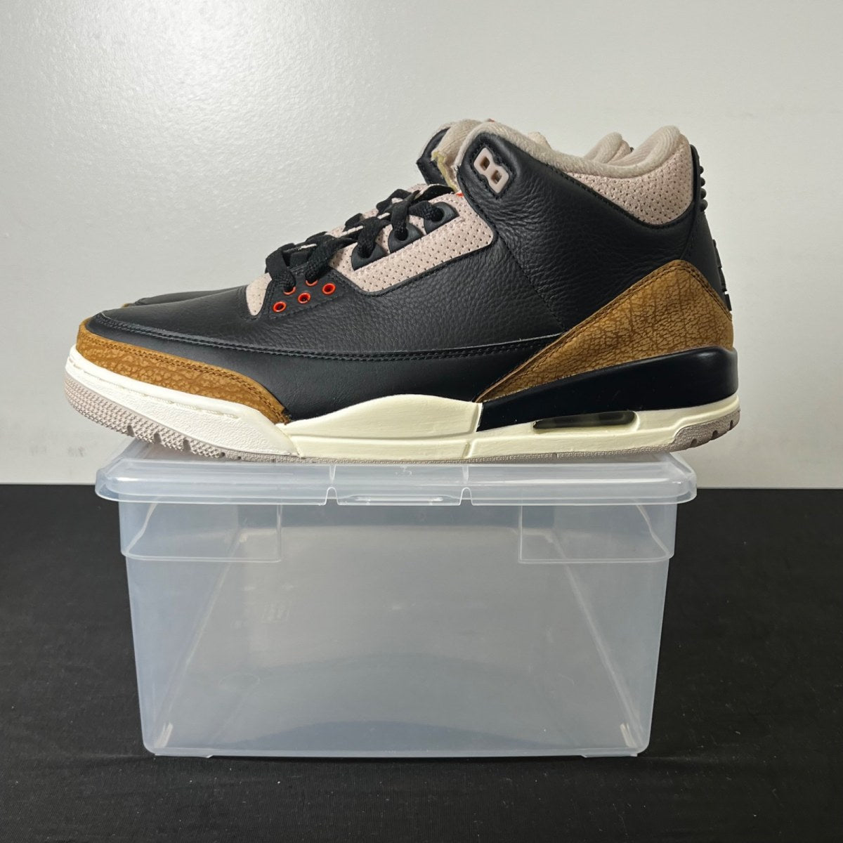Jordan 3 Retro Desert Elephant 11 (New Pre-Owned)JordanBlack/Rush Orange/Fossil Stone/Sail - Image 3