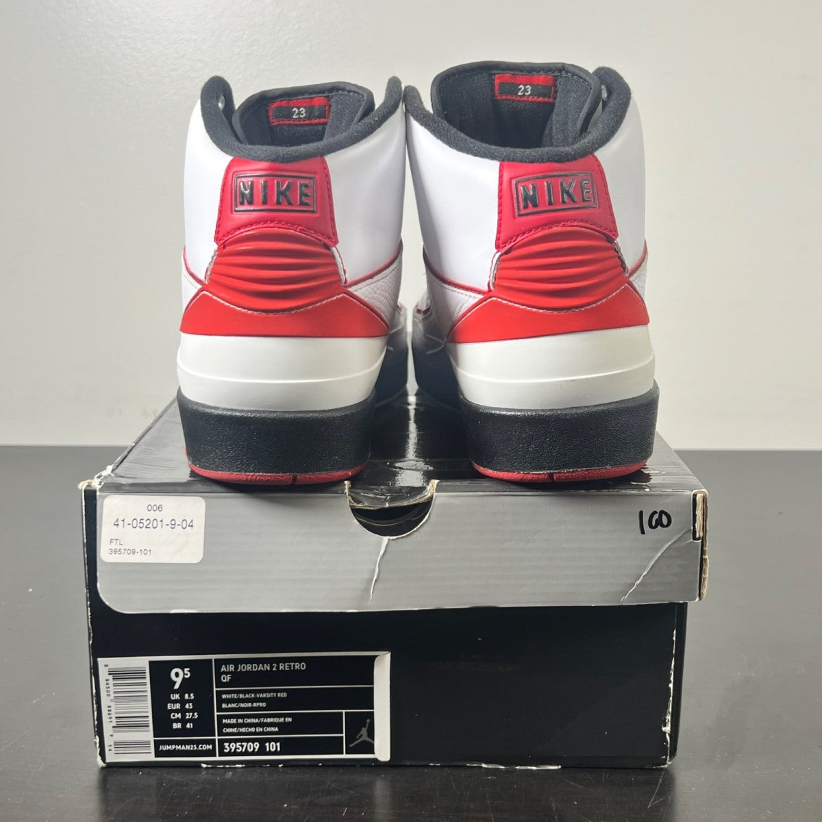 Jordan 2 Retro QF White Varsity Red (2010) 9.5 (Lightly Worn Pre-Owned)JordanWhite/Black-Varsity Red - Image 4
