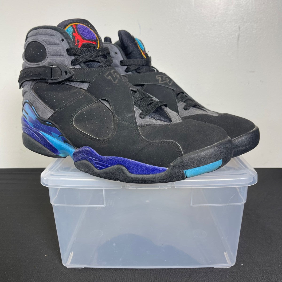 Jordan 8 Retro Aqua (2015) (Size 10.5) - Image 1