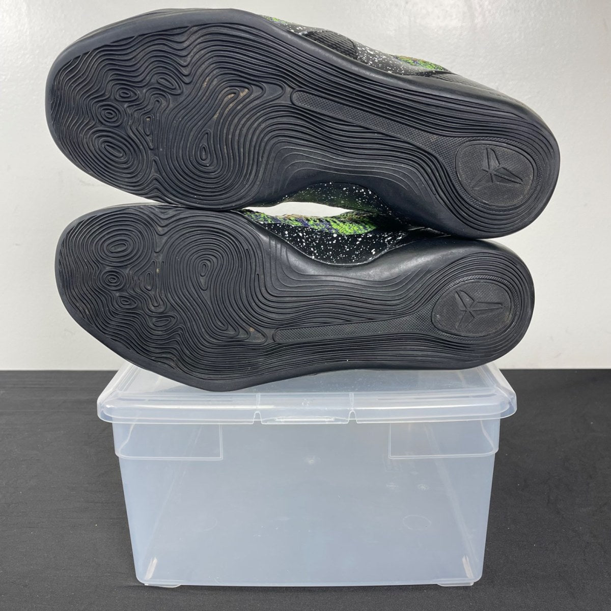 Nike Kobe 9 Low Mamba Moment (Nike ID) 11 (Moderately Worn Pre-Owned)NikeGreen/Purple - Image 5