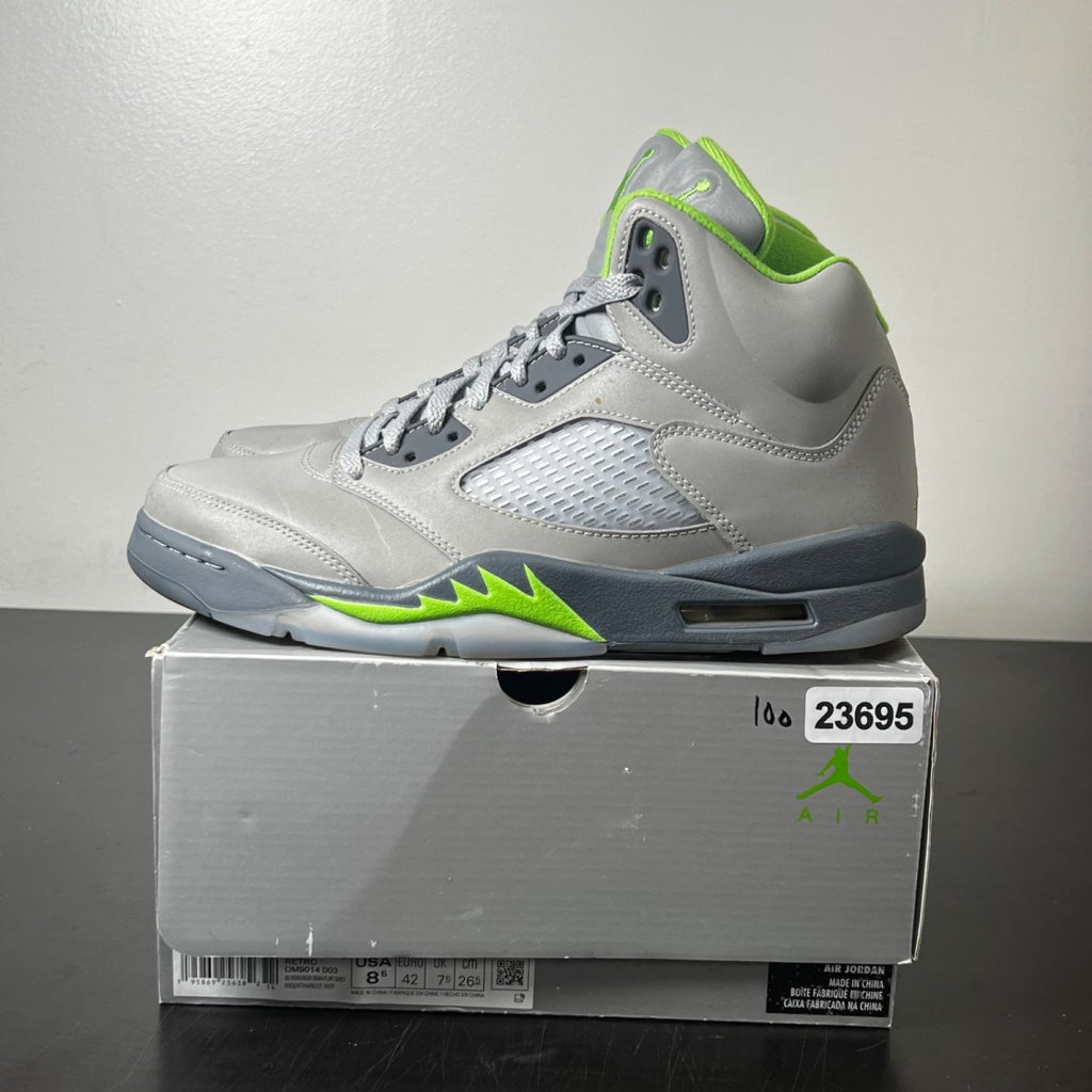 Jordan 5 Retro Green Bean (2022) 8.5 (Moderately Worn Pre-Owned)JordanSilver/Green Bean-Flint Grey - Image 3