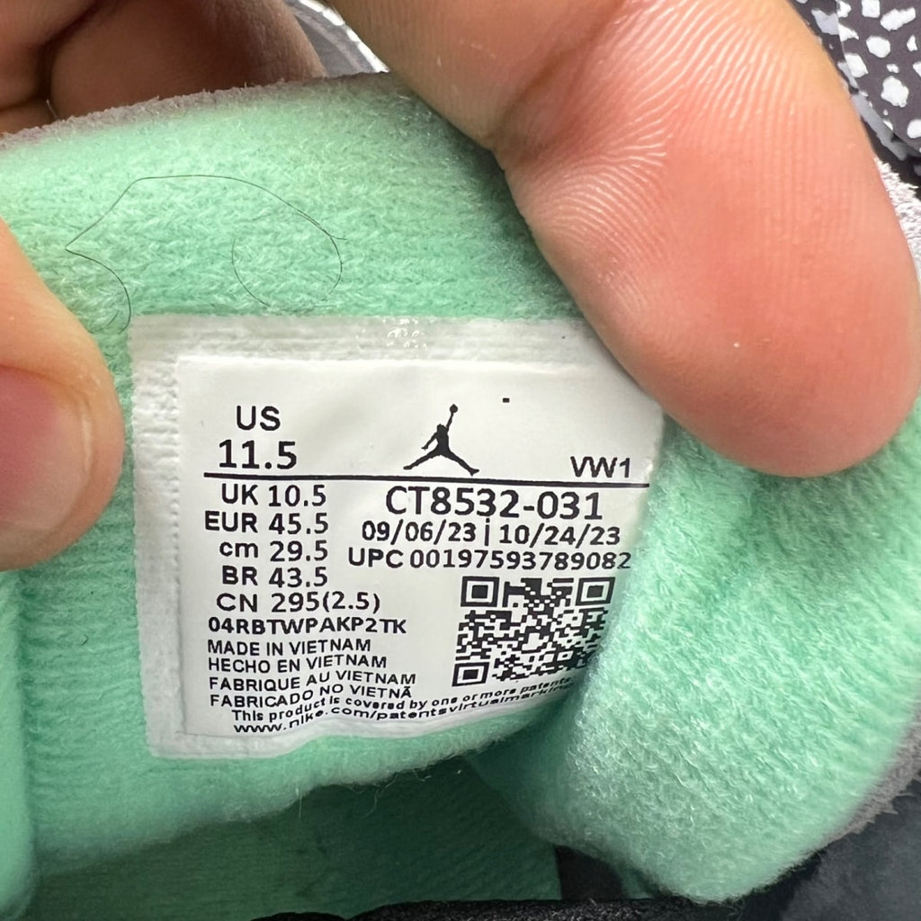 Jordan 3 Retro Green Glow 11.5 (Moderately Worn Pre-Owned)JordanBlack/Green Glow/Wolf Grey/White - Image 5