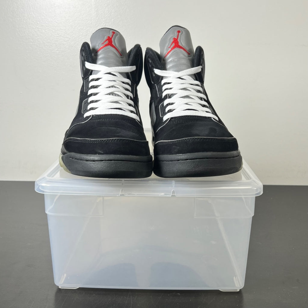 Jordan 5 Retro OG Black Metallic Reimagined 10 (Moderately Worn Pre-Owned)JordanBlack/White-Metallic Silver-Fire Red - Image 2