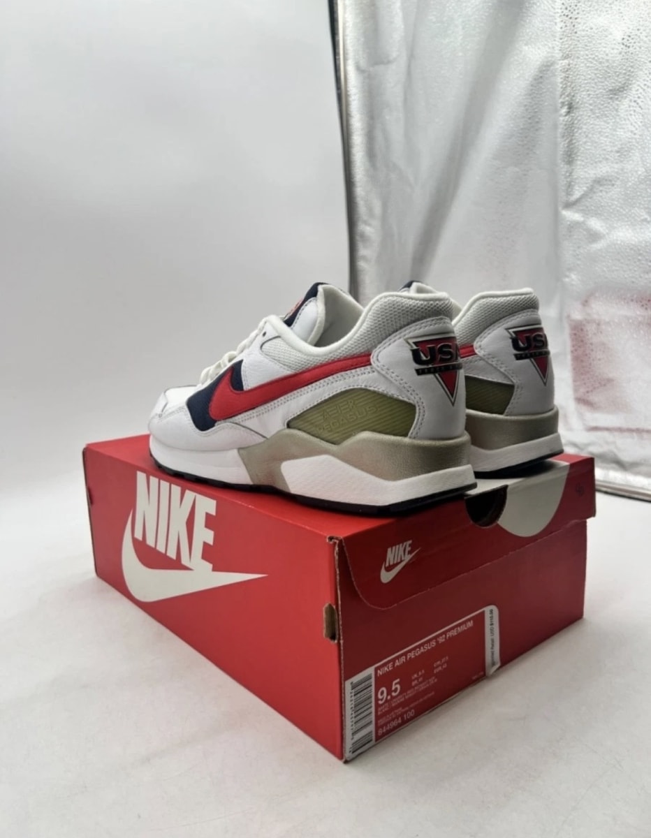Nike Air Pegasus 92 Olympic (2016) 9.5 (Moderately Worn Pre-Owned)NikeWhite/University Red-Midnight Navy - Image 6