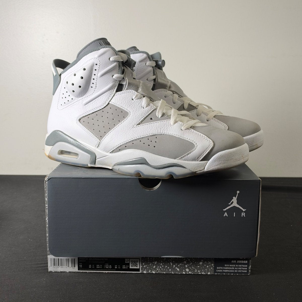 Jordan 6 Retro Cool Grey (Size 11) - aux