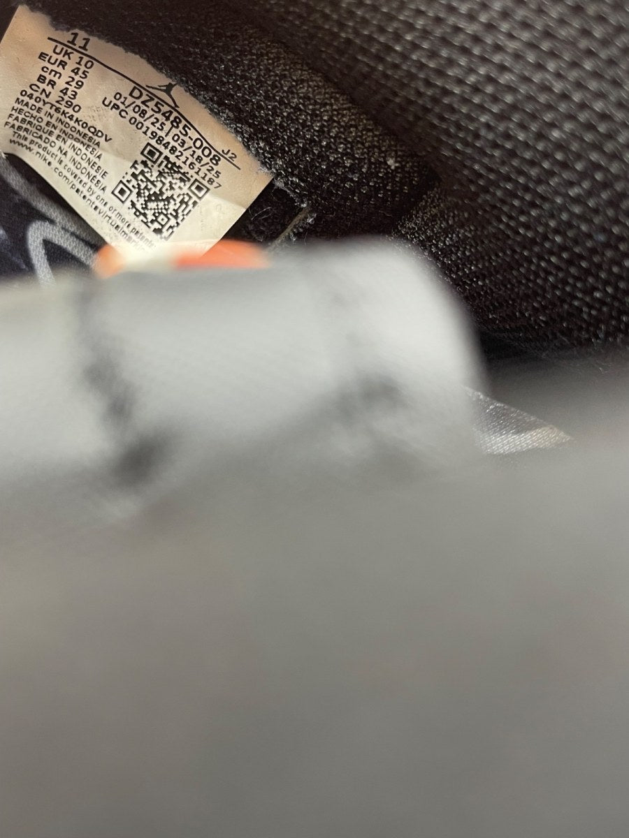 Jordan 1 Retro High OG Shattered Backboard (2025) 11 (Moderately Worn Pre-Owned)JordanBlack/Black-Sail-Starfish - Image 8