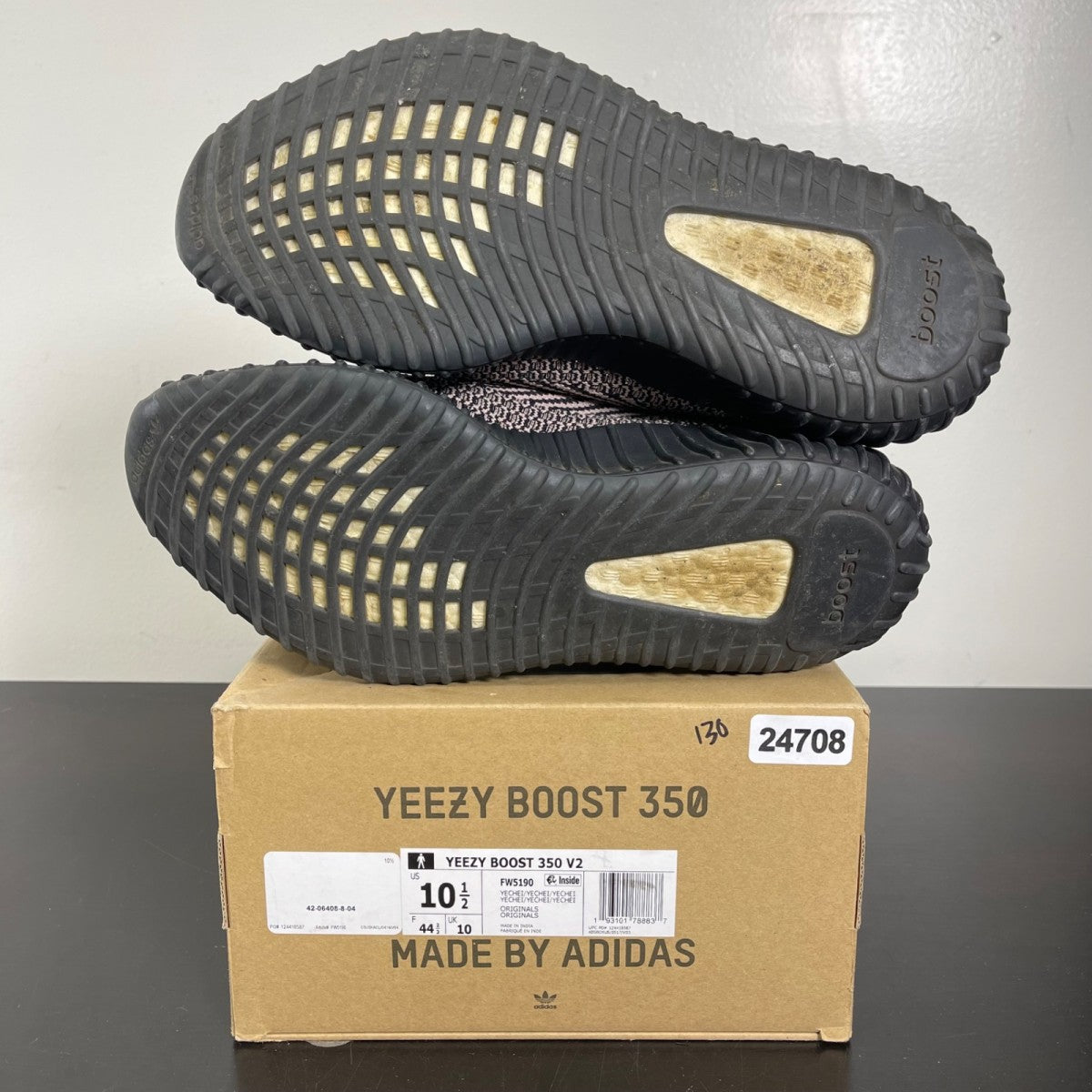 adidas Yeezy Boost 350 V2 Yecheil (Non-Reflective) 10.5 (Moderately Worn Pre-Owned)adidasYecheil/Yecheil/Yecheil - Image 5