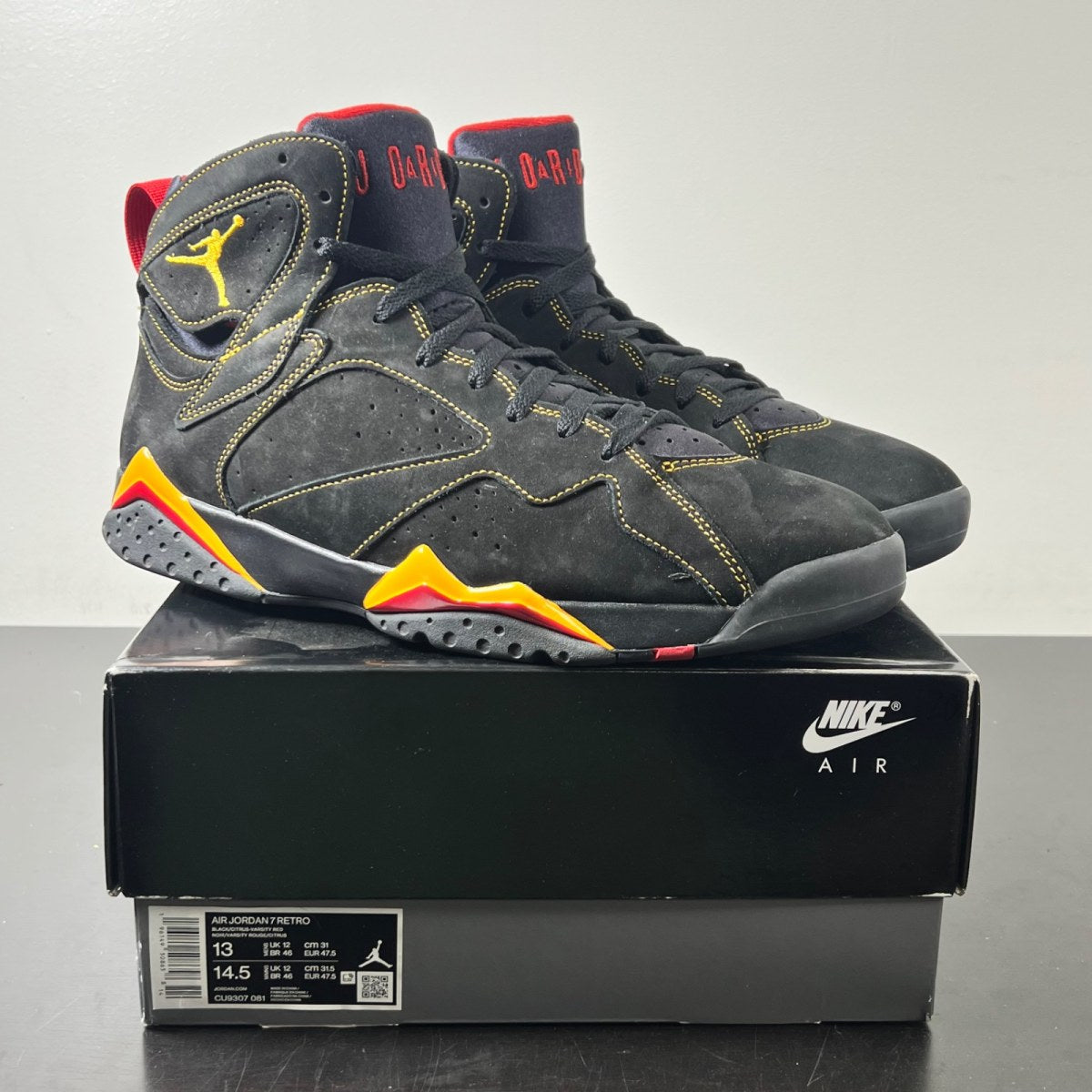 Jordan 7 Retro Citrus (2022) 13 (Lightly Worn Pre-Owned)JordanBlack/Citrus-Varsity Red - Image 1