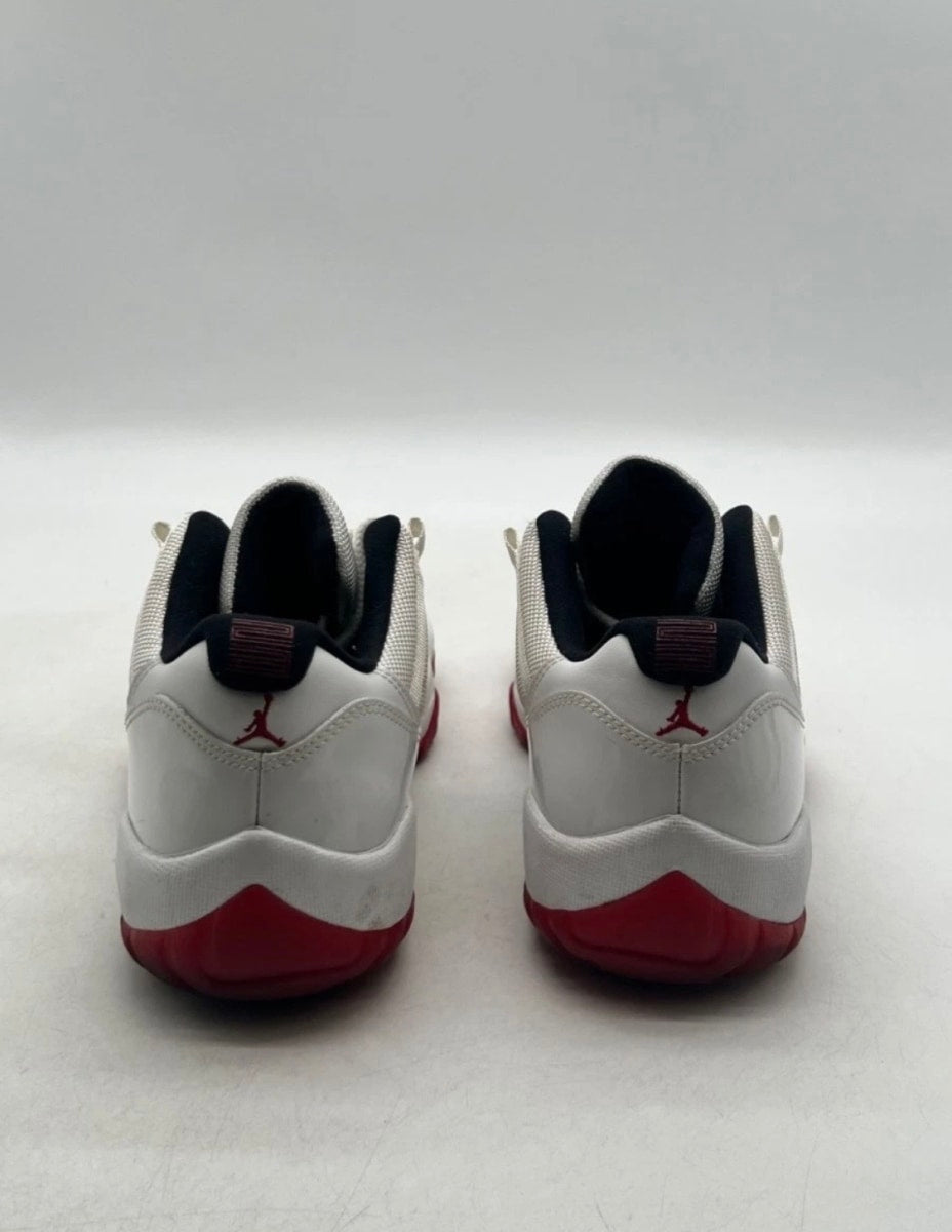 Jordan 11 Retro Low White Red (2012) 9 (Heavily Worn Pre-Owned)JordanWhite/Varsity Red-Black - Image 3