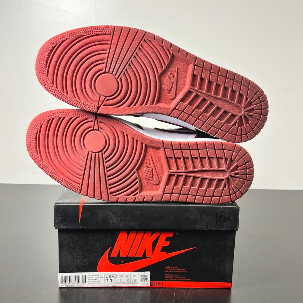 Jordan 1 Retro High Bloodline 11 (Lightly Worn Pre-Owned)JordanBlack/Gym Red-White - Image 6