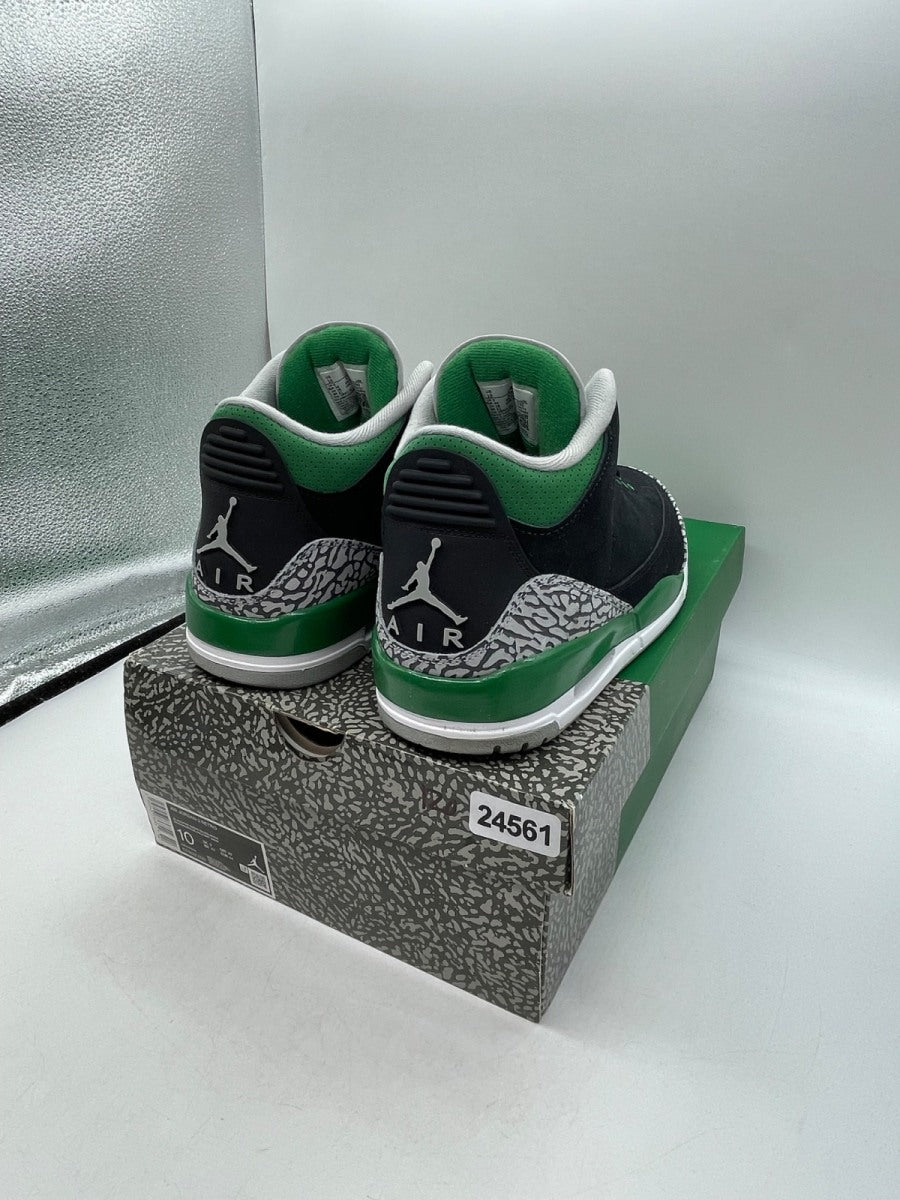 Jordan 3 Retro Pine Green 10 (Moderately Worn Pre-Owned)JordanBlack/Silver/White/Pine Green - Image 5
