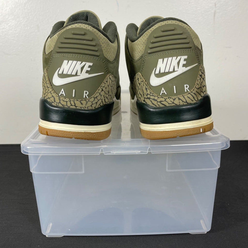 Jordan 3 Retro Family Affair 10 (Moderately Worn Pre-Owned)JordanMedium Olive/Sequoia/Neutral Olive/Sail/Total Crimson - Image 4