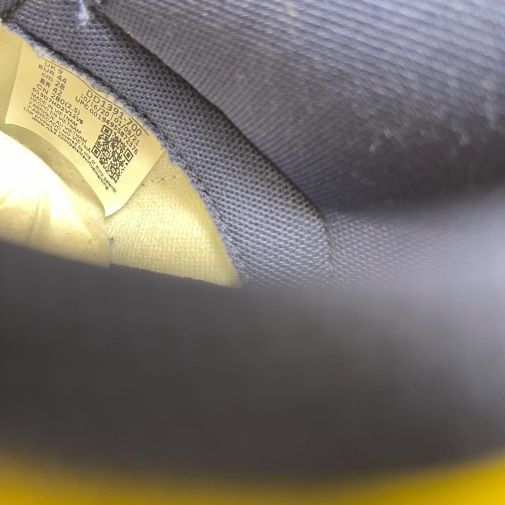 Nike Dunk Low Michigan (2021) (Size 10) - aux