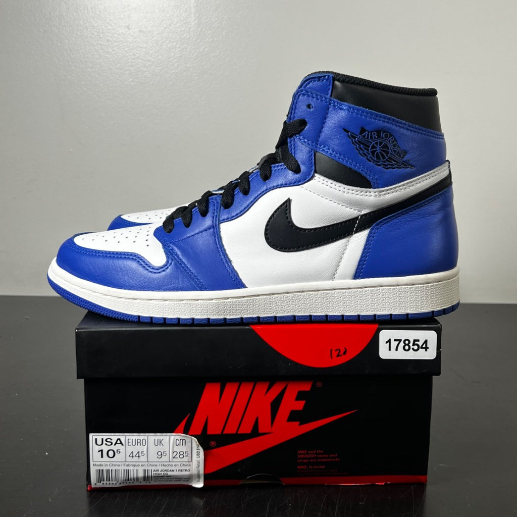 Jordan 1 Retro High Game Royal 10.5 (Lightly Worn Pre-Owned)JordanGame Royal/Black-Summit White - Image 3