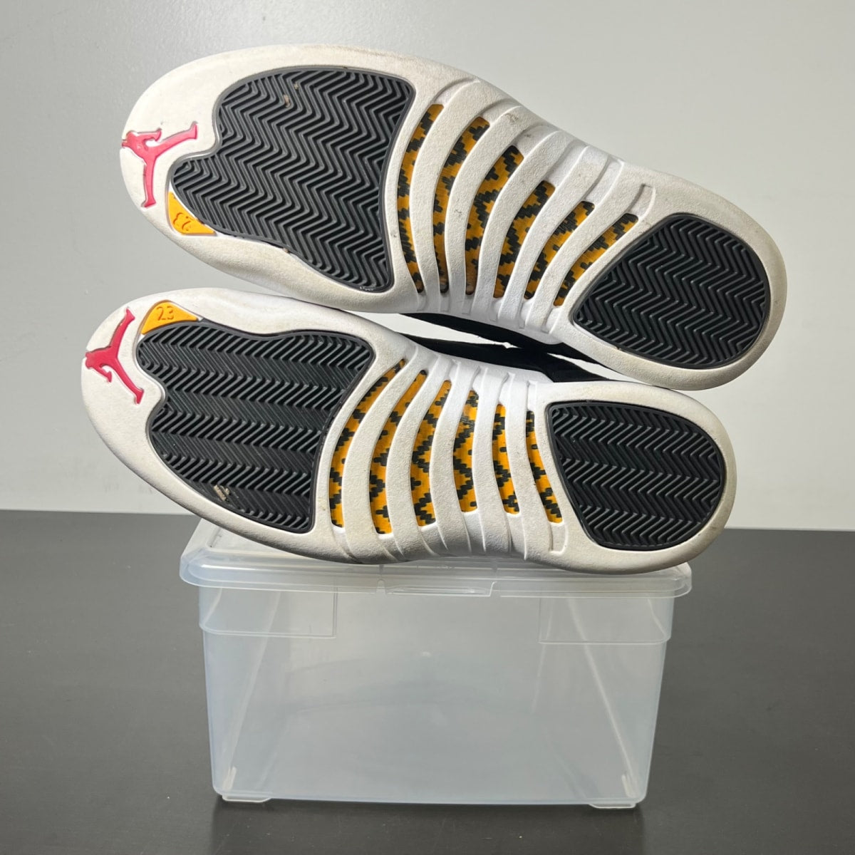 Jordan 12 Retro Reverse Taxi 11 (Moderately Worn Pre-Owned)JordanBlack/White-Taxi-Black - Image 5