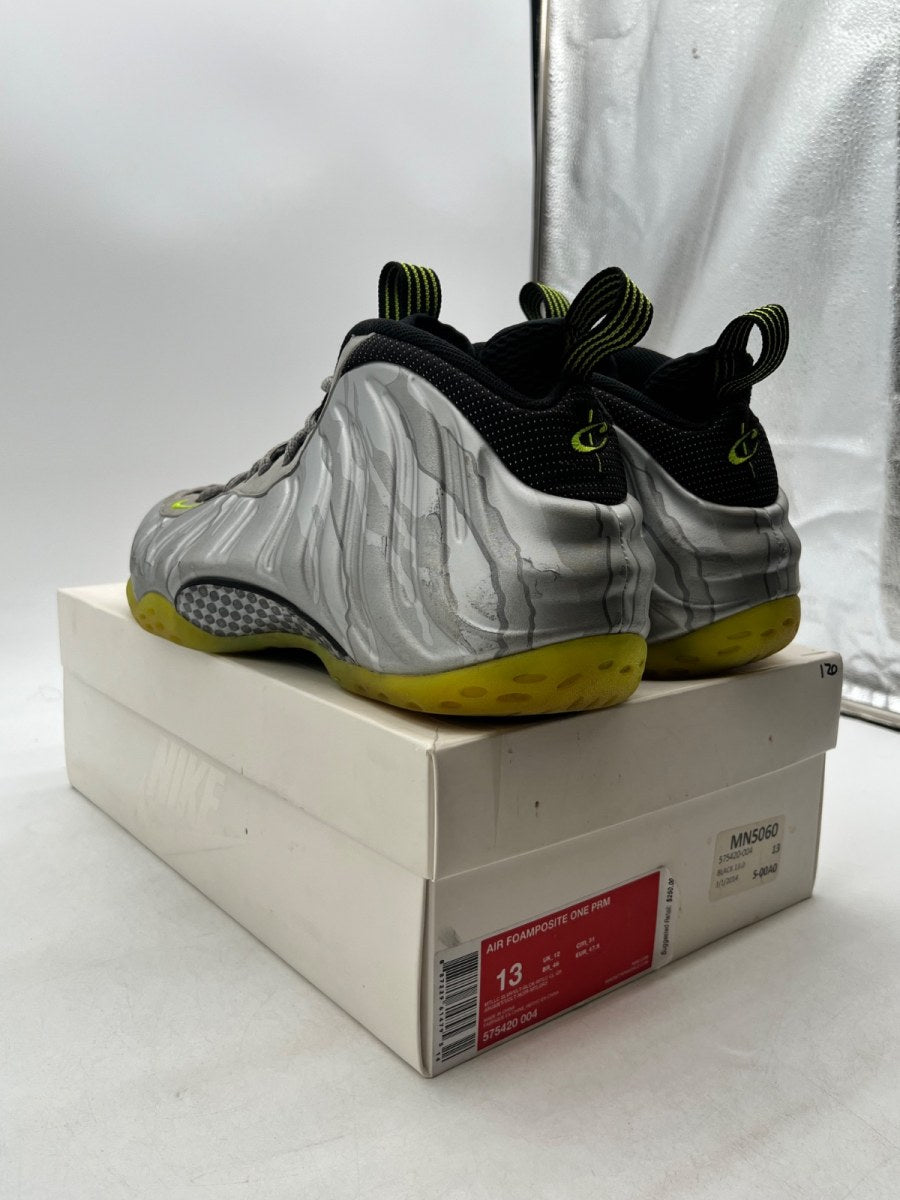 Nike Air Foamposite One Silver Volt Camo 13 (Moderately Worn Pre-Owned)NikeMetallic Silver/Volt-Black - Image 4