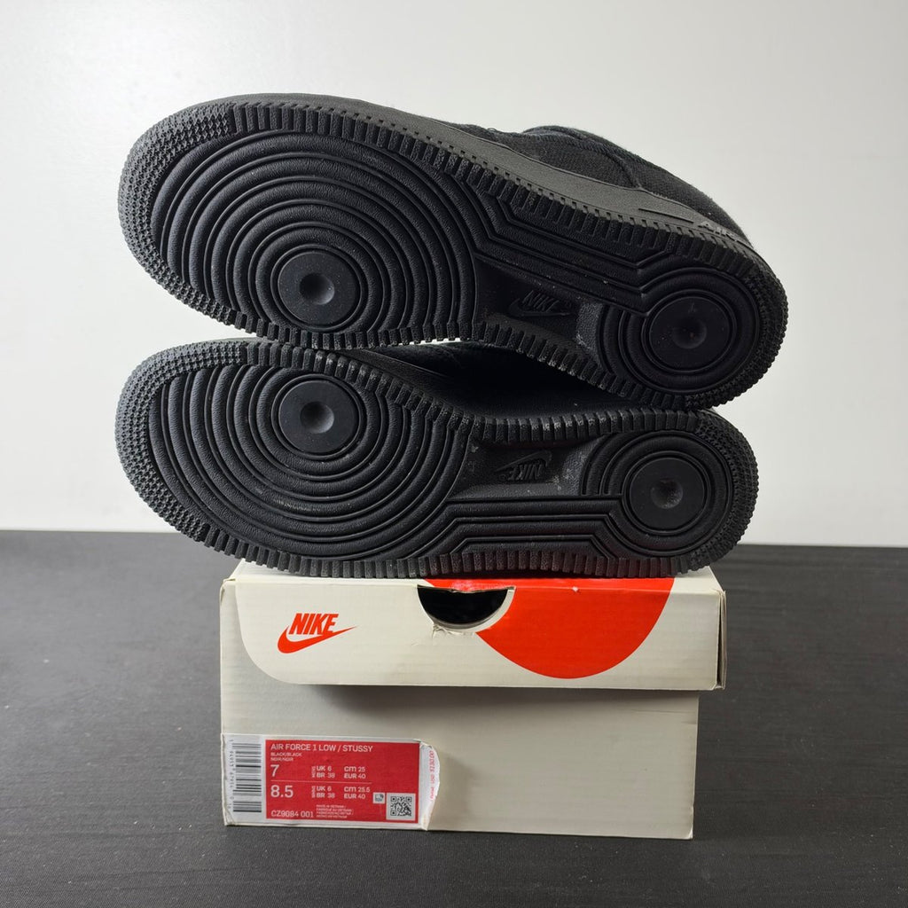 Nike Air Force 1 Low Stussy Black (Size 7) - aux
