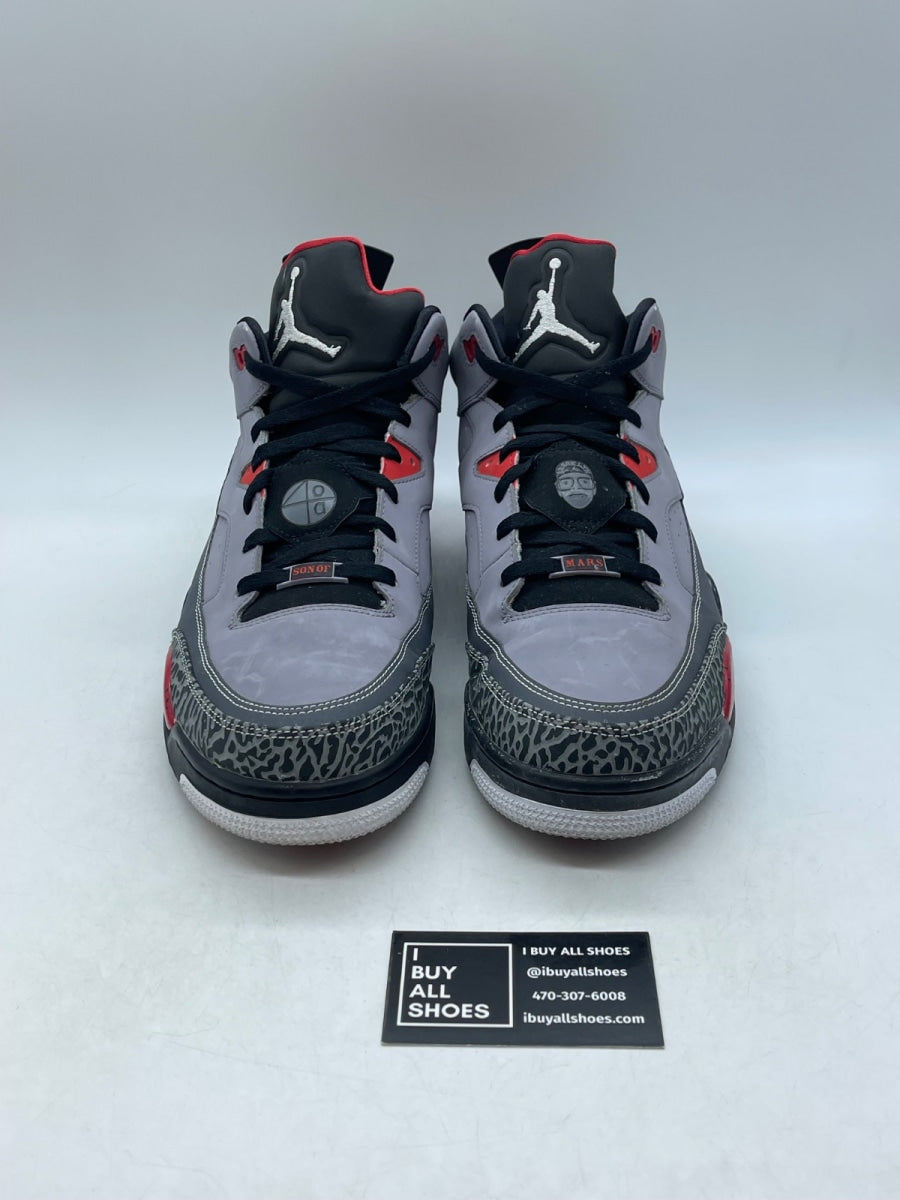 Jordan Son of Mars Low Grey Cement 13 (Moderately Worn Pre-Owned) - Image 2