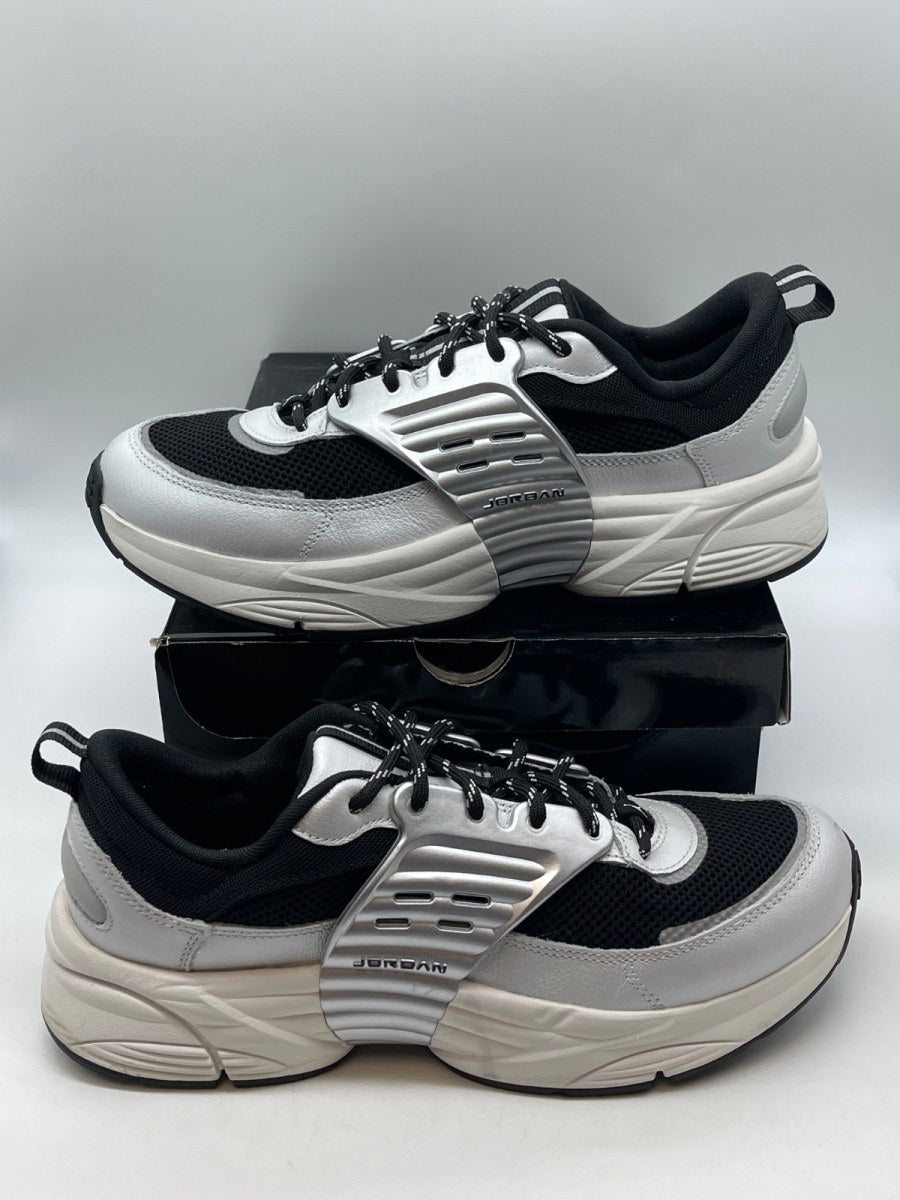Jordan Trunner O/S Photon Dust Black Sail 12 (Moderately Worn Pre-Owned)JordanPhoton Dust/Black/Sail/White - Image 1